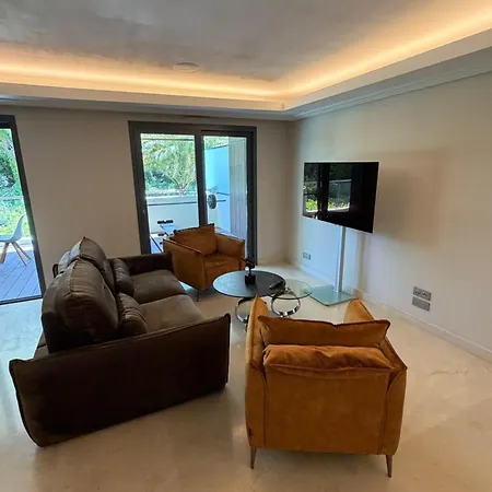 Apartamento Luxury 2 Bedroom Antibes