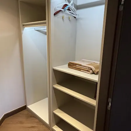 Luxury 2 Bedroom Lägenhet *