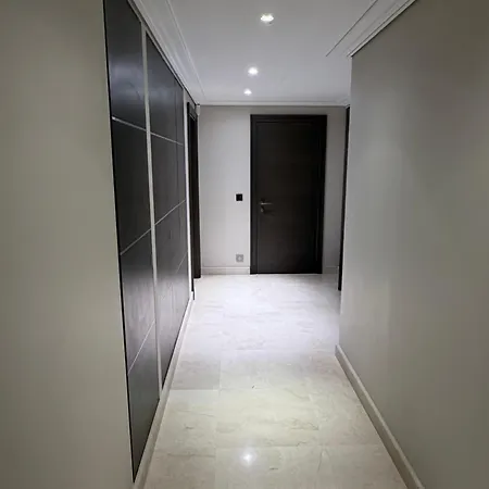 Luxury 2 Bedroom Lägenhet *
